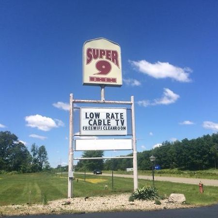 Super 9 Motel Albion Exterior photo